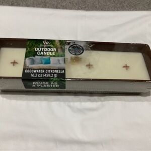 Woodwick Outdoor Candle Coco Water Citronella.